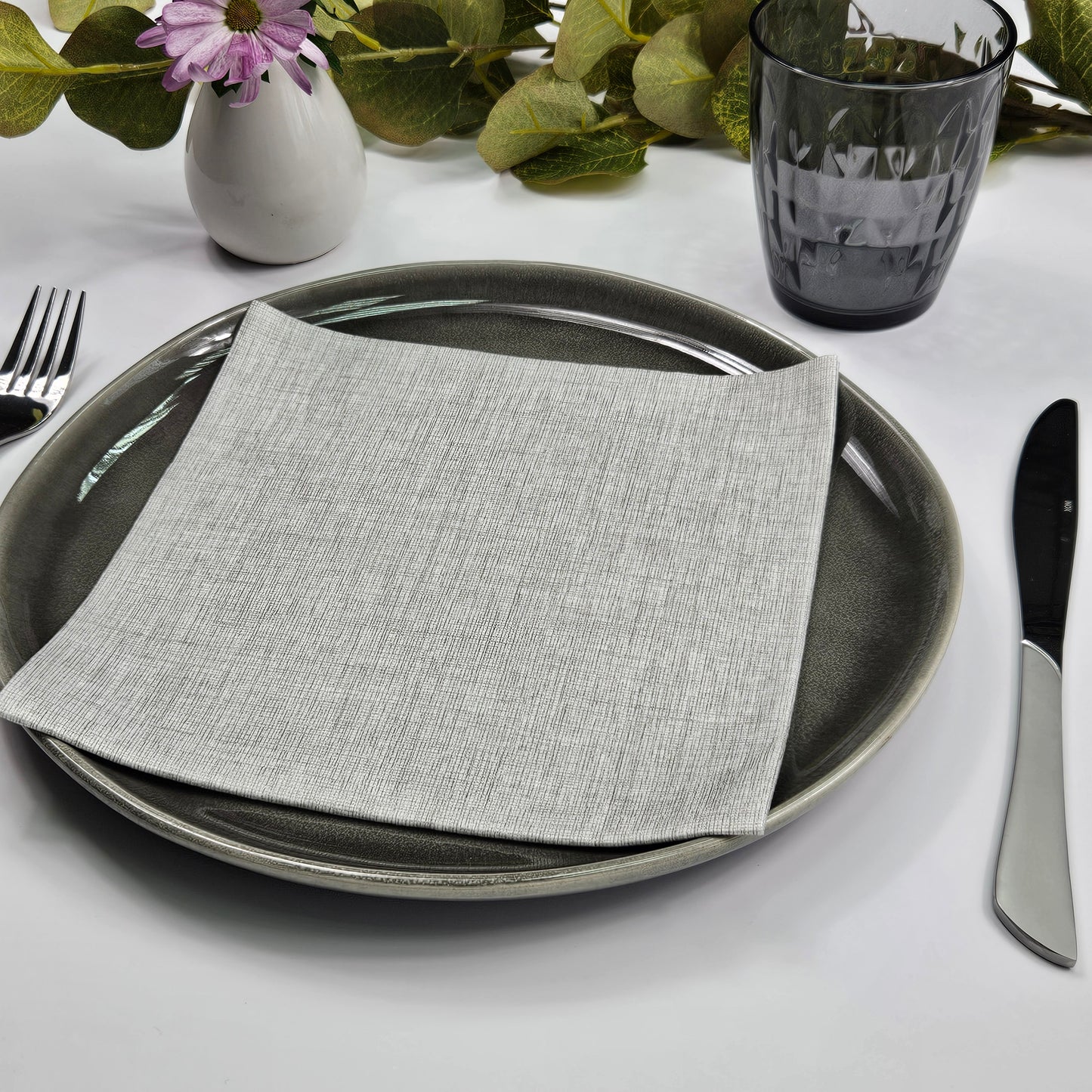 Servilleta Diferenttela Easy Gris Claro 40x40cm (600 unidades)